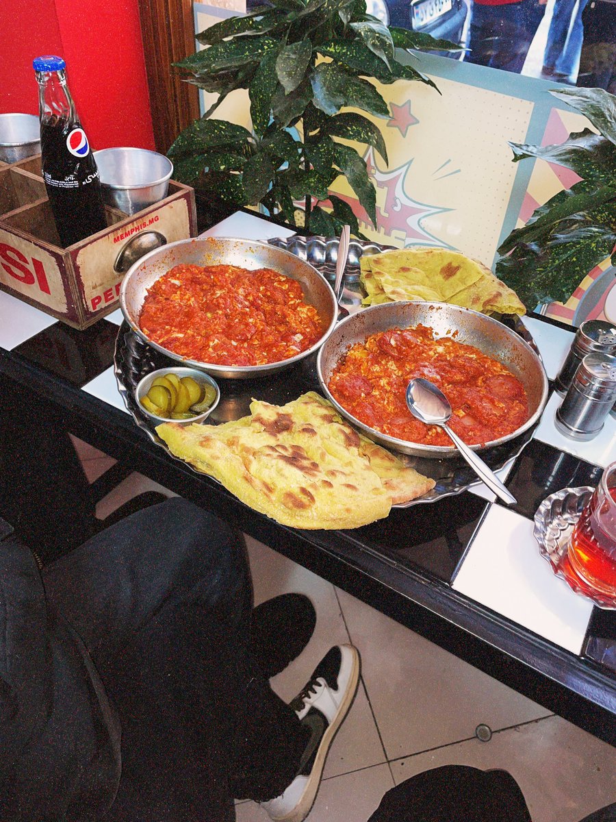 مبینزززز tweet media