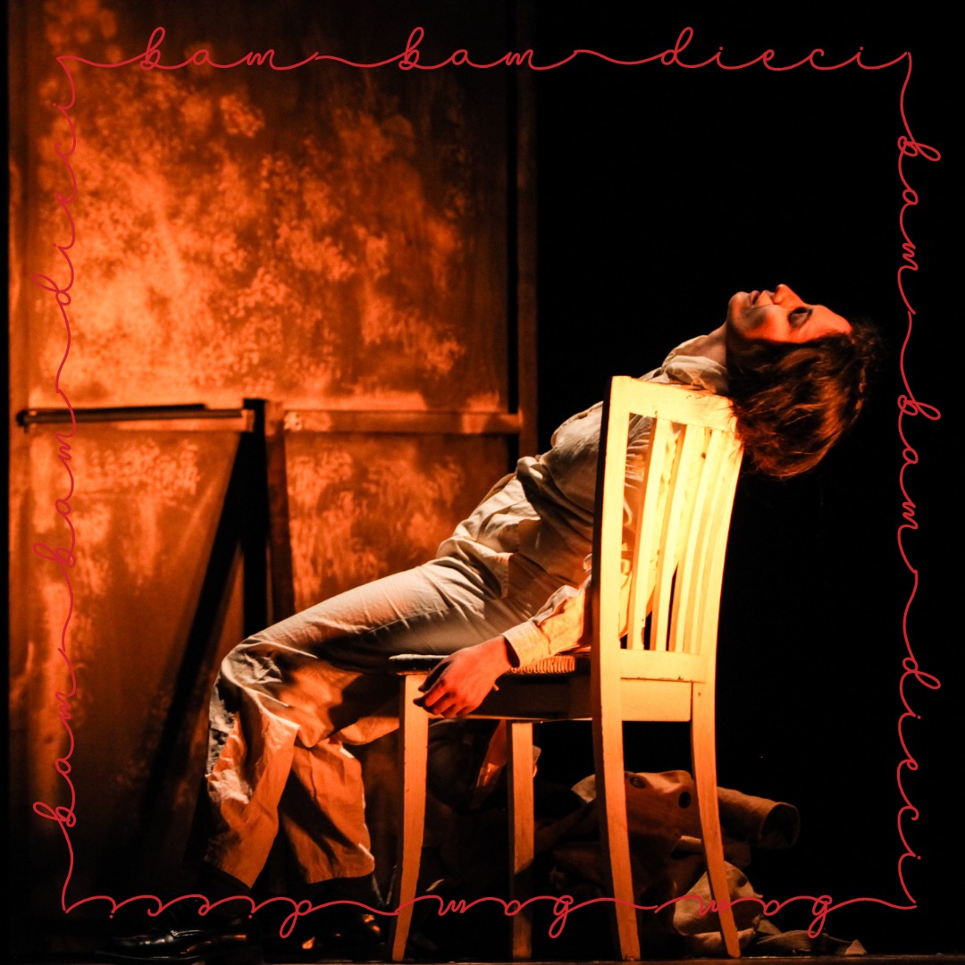 25 OTTOBRE: IL TACCUINO DI SIMONE WEIL  in scena ad Asiago con @monicaceccardi, regia di Irene Fioravante. Compagnia MAB ensemble e Bam Bam Teatro. Spettacolo tratto dall'omonimo romanzo di <a href="/GuiaRisari/">Guia Risari</a>  (ill. Pia Valentinis, rueBallu 2014).
Ingr. grat. e info: 100 donne  duse