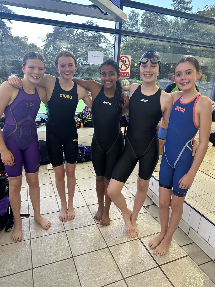 CroydonHighPE's tweet photo. 🎉BREAKING NEWS: Our Junior (Y7&8) and Intermediate (Y9&10) teams have both qualified for NATIONAL SWIMMING FINALS in the freestyle and medley relays….wishing them all the best of luck as they prepare to compete in Birmingham in November! @CroydonHigh 🎉 https://t.co/3HYM3y2oYr