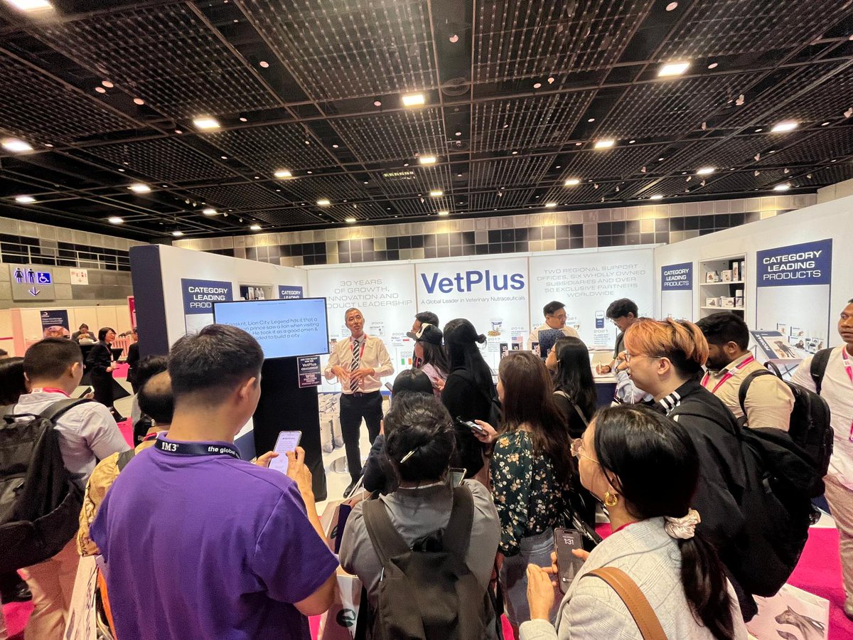 It’s been an exciting first day here at Singapore Vet Show 2024, with our APAC Regional Director Leon Tan helping to start the day by joining the opening ceremony celebrations!

We are enjoying meeting so many fantastic vets from across the region