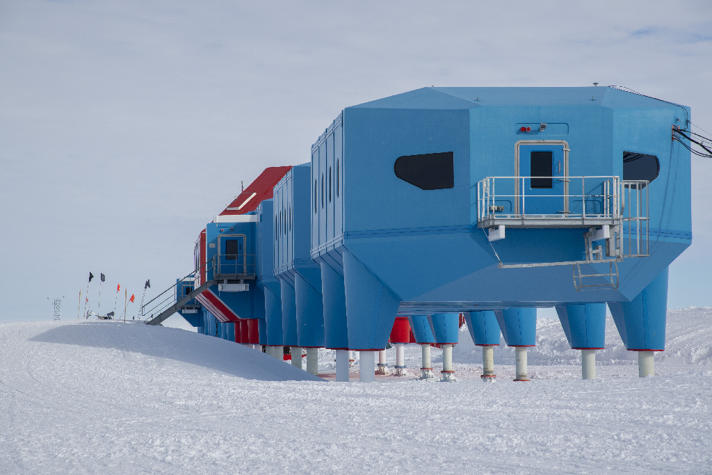 🚨New season alert! 🚨

The new Antarctic season is officially underway - take a look at some of the amazing projects happening this year:

👉 bas.ac.uk/media-post/a-n…

📸 Adam Bradley, Jamie Anderson, Pete Bucktrout