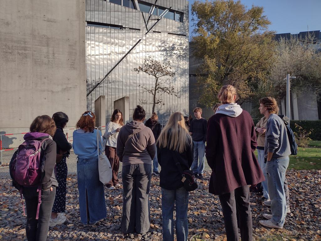 AGS German tweet media