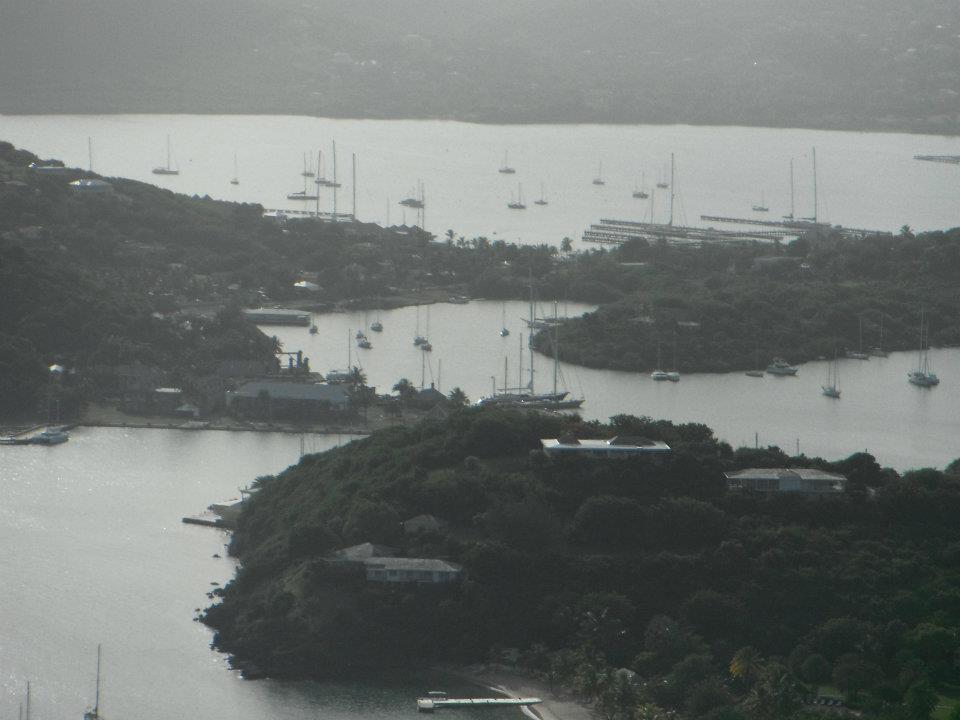 #cruisecaribbean #antigua #nelsonsdockyard #englishharbour #superyachtcharter #privateyachtcharter #royaleoceanic #yachtevents #lushlocations #dreamdestinations #antiguasailingweek #antiguaclassicyachtregatta #antiguayachtchartermeeting #antigua #NorthAmericanOptimistChampionship