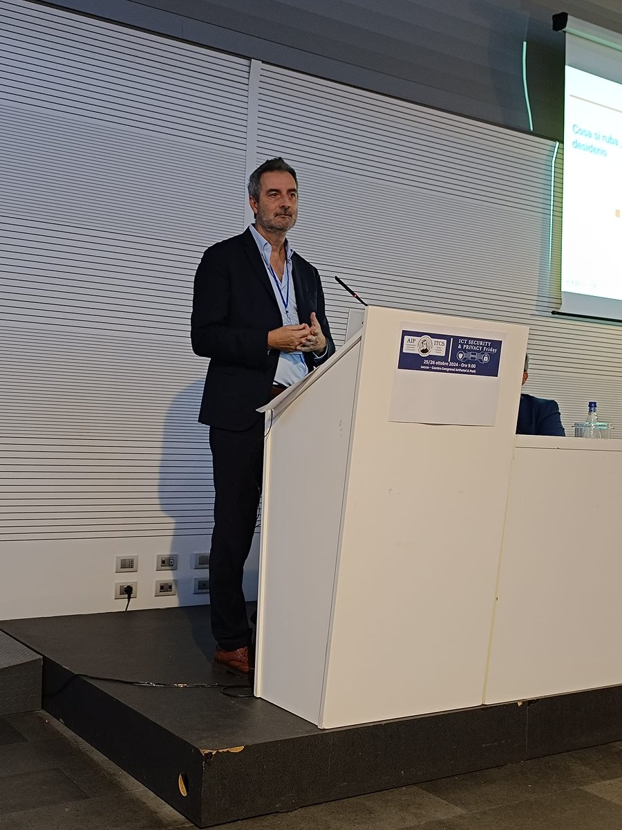 Exprivia_CY's tweet photo. #ICTSecurity& #PrivacyFriday #Lecce
Interessante speech di @domenicoraguseo @Exprivia_CY sul tema #Cybercrime in #Italia
#SOCrates https://t.co/vgOJ8Kb5Wx