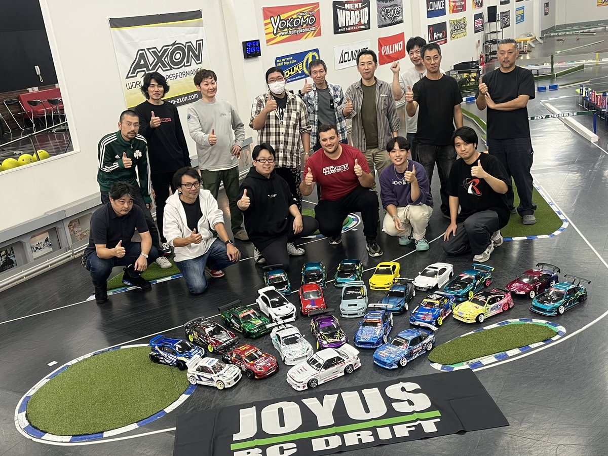 joyusrccircuit's tweet photo. フランス🇫🇷からのご来店!
皆様ご来店ありがとうございました!
#joyusrccircuit
#enjoyus https://t.co/2wbQsSNmN1