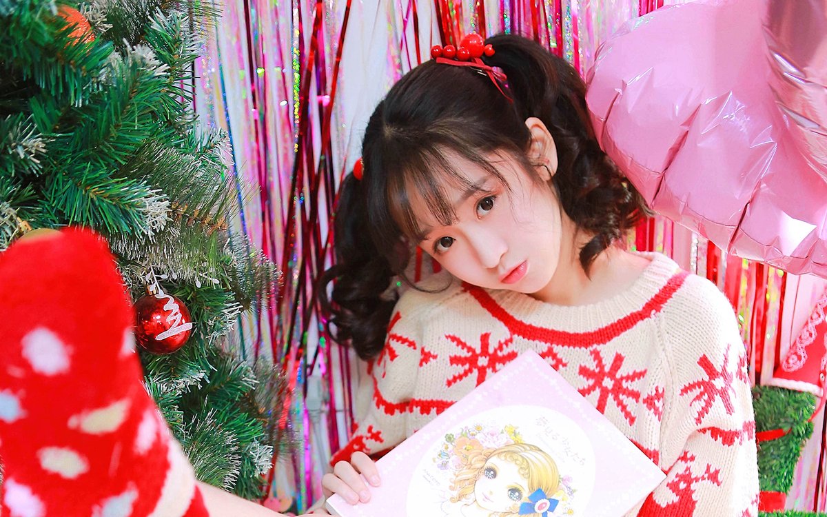 EXTRA LIMOUSINE,INC tweet media