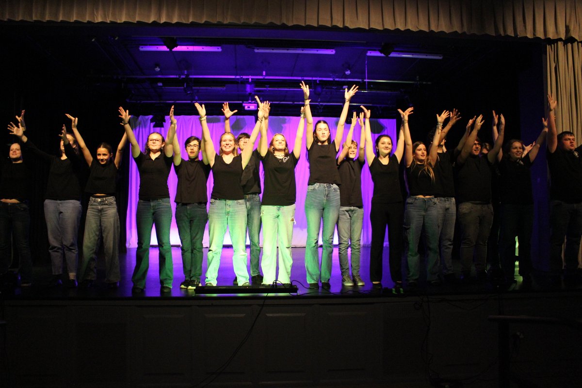 The Sixth Form captains hosted a Cabaret Night this week. Students regularly perform to residents at Castle View Care Home, Poundbury &amp; this evening showcased their repertoire, with THS Rock &amp; Pop Choir accompanying them. £200 was raised for the care  home too, well done! #drama