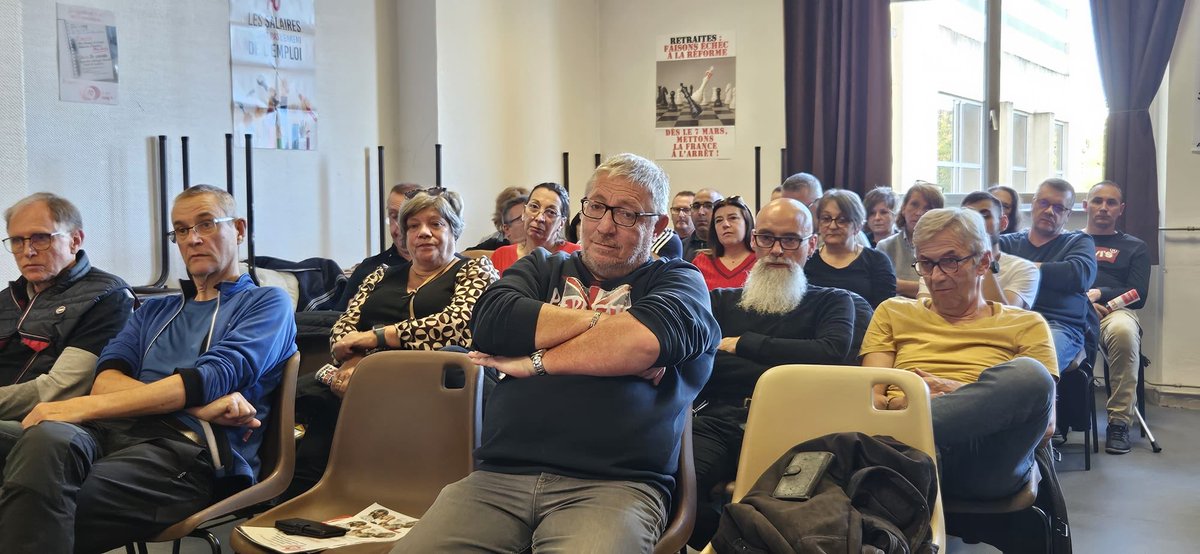 SouillotFo's tweet photo. Meeting maison du peuple à Belfort, vive la Force ! https://t.co/3DM4V7lMuQ