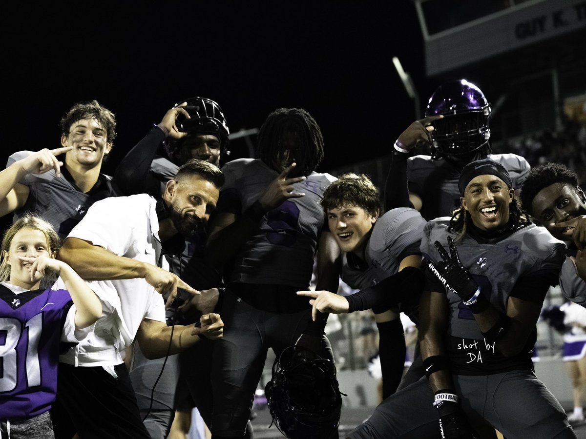 It’s a family thing 
Most don’t understand. 
<a href="/fulshear_fball/">Fulshear Football</a> 

#DaDirtyF rides on