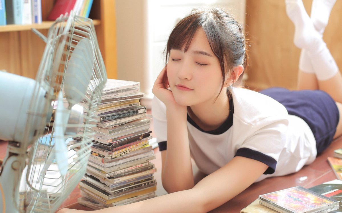 kelly is a fag tweet media