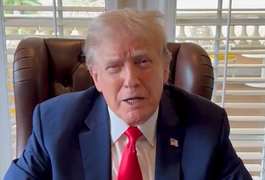 GoodestThinking's tweet image. I don’t know who’s in charge of cancel culture, but y’all missed one bigly covfefe. 
#snarkin 😛