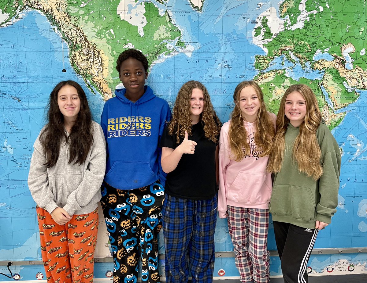 Nicole Jones tweet media