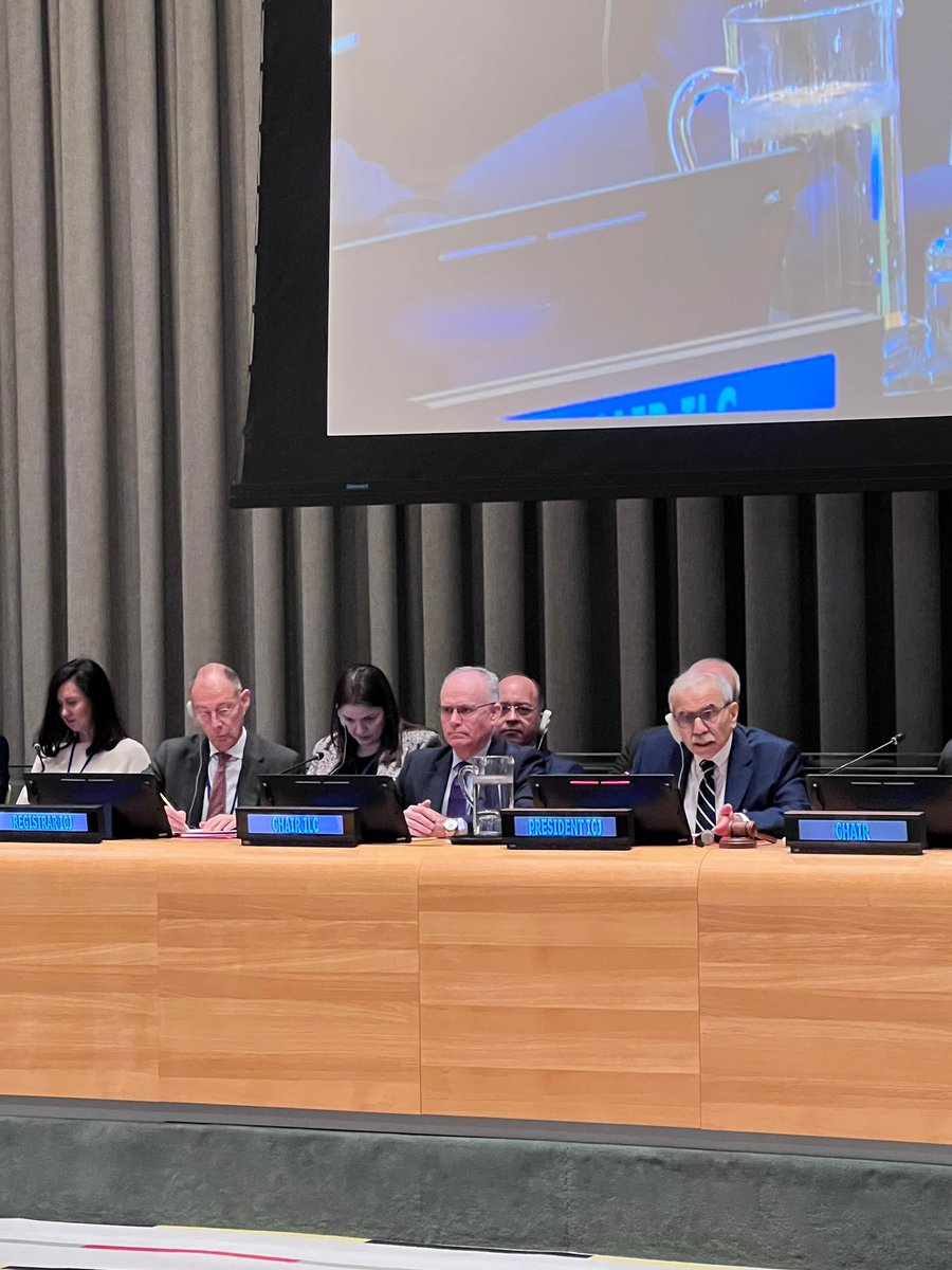 marcevzb's tweet photo. En mi calidad Presidente de Comisión de Derecho Internacional ONU, muy grato compartir el podio con Presidente de Corte Internacional de Justicia, juez Nawaf Salam, en su presentación ante Comisión Jurídica de Asamblea General ONU-NY, junto con jueces Georg Nolte y Bogdan Aurescu https://t.co/GJKn0zZj9l