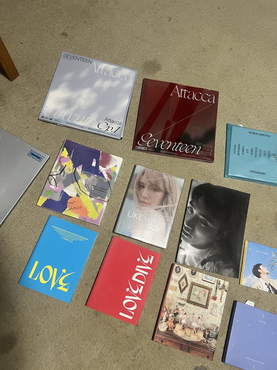 holorens's tweet photo. major qs/decluttering !

- unsealed incomplete inclus albums = 250 php ea

tags. seventeen svt exo kyungsoo ive red velvet rv le sserafim fts rose face the sun fmr feel my rhythm fearless henggarae attacca semi colon after live love dive an ode like water seventeenth heaven https://t.co/lJkrDyUAOB