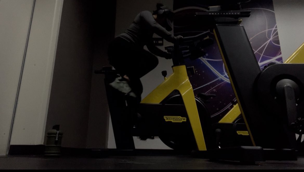 الطلبيه كلها عشان اقيم الفيمتو