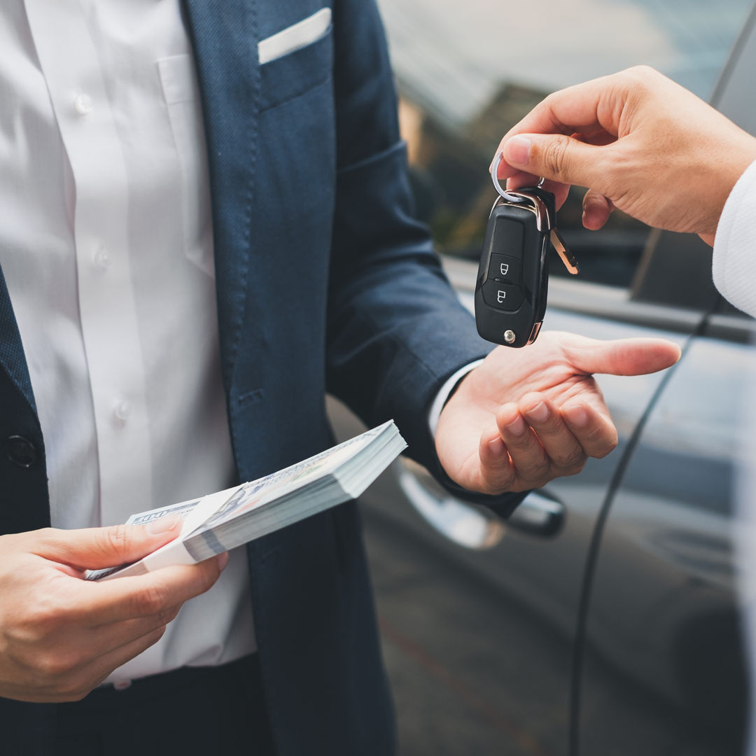LandRockland's tweet photo. Ready for an upgrade? Sell your vehicle to us and get top value towards your next ride. 🚗💰

#SellYourCar #LandRoverRockland #TradeInValue

https://t.co/miCHFsdchQ https://t.co/HtXgj4c0hh