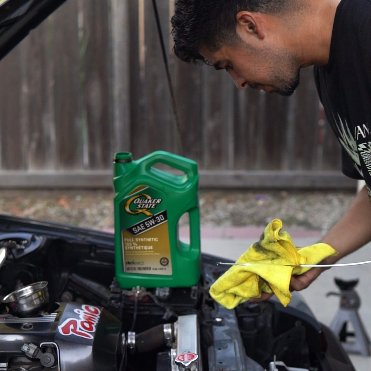 QuakerStateCA's tweet image. From classics to modern icons, energize every engine with Quaker State #EnergizeYourEngine 

Des icônes classiques aux vedettes modernes, énergisez votre moteur avec Quaker State #ÉnergisezVotreMoteur