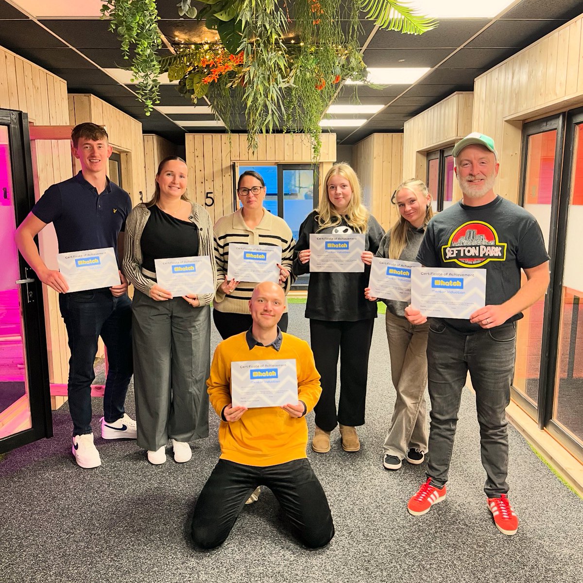 • 2nd of 3 • Another Friday, another mentor training! And what a great bunch they were! 🥰 Thank you to everyone who has shown support and enquired about mentoring with us! Our capacity to support more children is growing each week! 🙌🏻
#volunteer #mentors #training #students