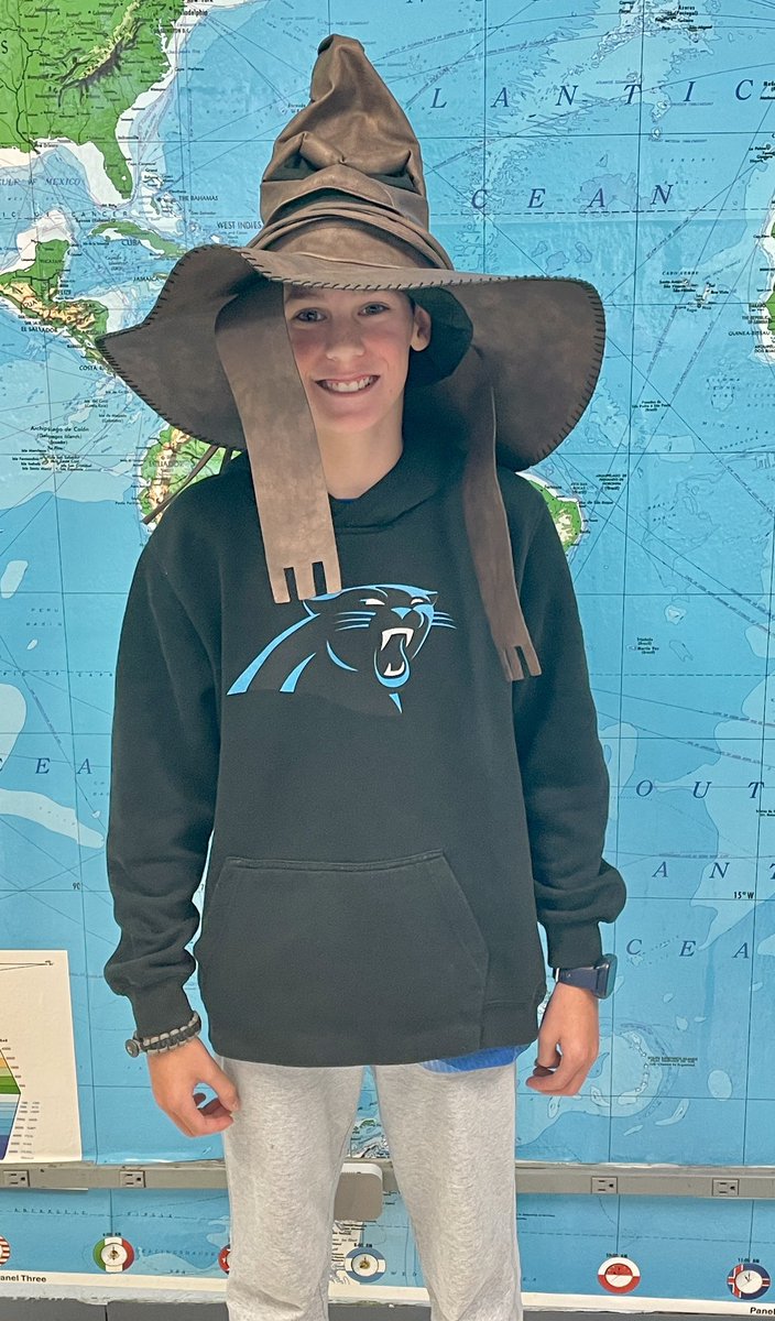 Nicole Jones tweet media