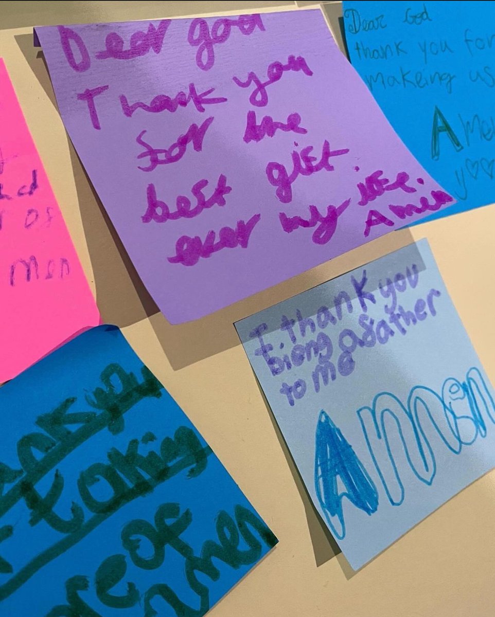 PrayerInSchools's tweet photo. A busy week all over for prayer spaces in schools, what a gift they are to the whole school community 🤩 

Well done and thank you to all the teams and volunteers who have served their communities so well this term. May you rest well this half term!

https://t.co/ieWszZOU0j https://t.co/wTEAKk0pwy