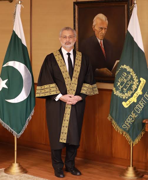 Siyam_Ch's tweet photo. Qazi Faiz Essa, A man of grace and integrity!
#qazi #Pakistan https://t.co/75s7e1hiXf