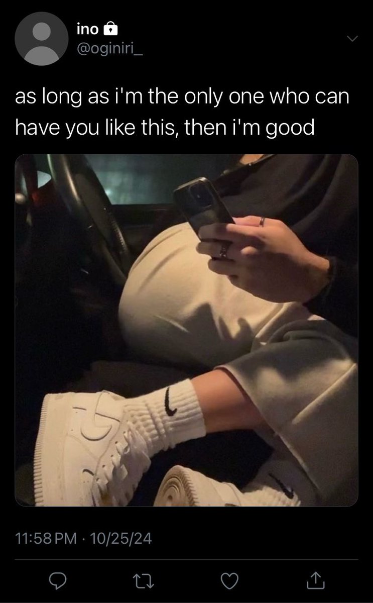 beyond the reel
jaywon 🔞 one-shot au

iñigo (js) and juan paolo (jw) are beknownst to be the new genaration's loveteam. contrary to the popular belief, what they have is far from reality.

to sate curiosity, here lies a glimpse of their play-pretend relationship behind the reel.