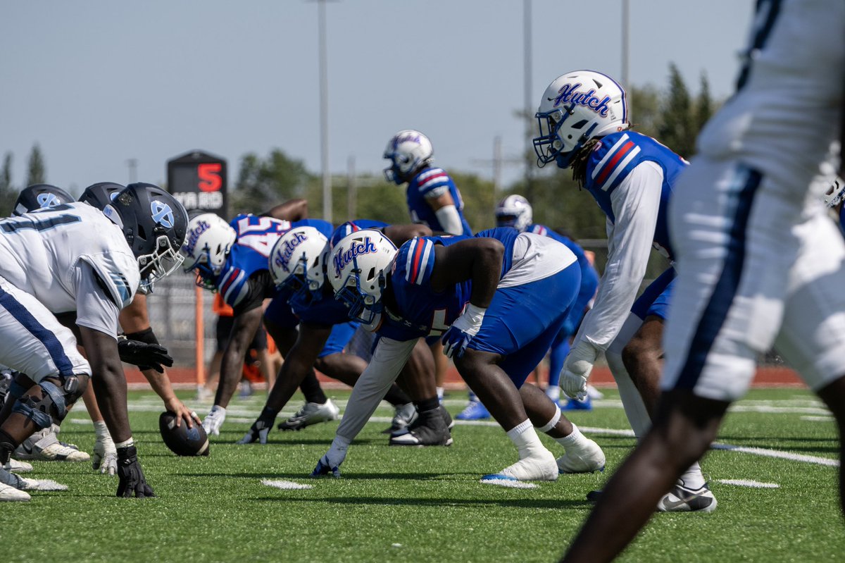 Mid season highlights 
December grad 
D tackle 
6’2 290
7-0
hudl.com/v/2QXBTh