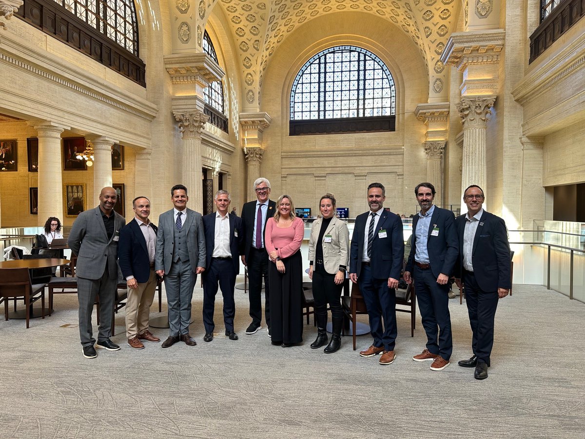 Emily Holtby tweet media