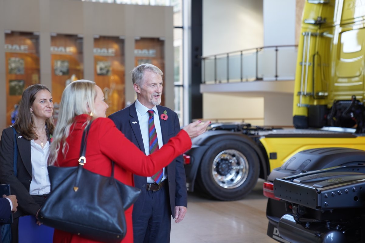 Welsh Government Climate Change (@wgclimatechange) on Twitter photo Today, Deputy First Minister joined a Sustainability and Investment roundtable at <a href="/DAFTrucksNV/">DAF Trucks N.V.</a>, focusing on cutting emissions and raising Walesโs profile as an investment destination for green growth.
Wales is leading the way to a #NetZero future๐ Today, Deputy First Minister joined a Sustainability and Investment roundtable at <a href="/DAFTrucksNV/">DAF Trucks N.V.</a>, focusing on cutting emissions and raising Walesโs profile as an investment destination for green growth.
Wales is leading the way to a #NetZero future๐