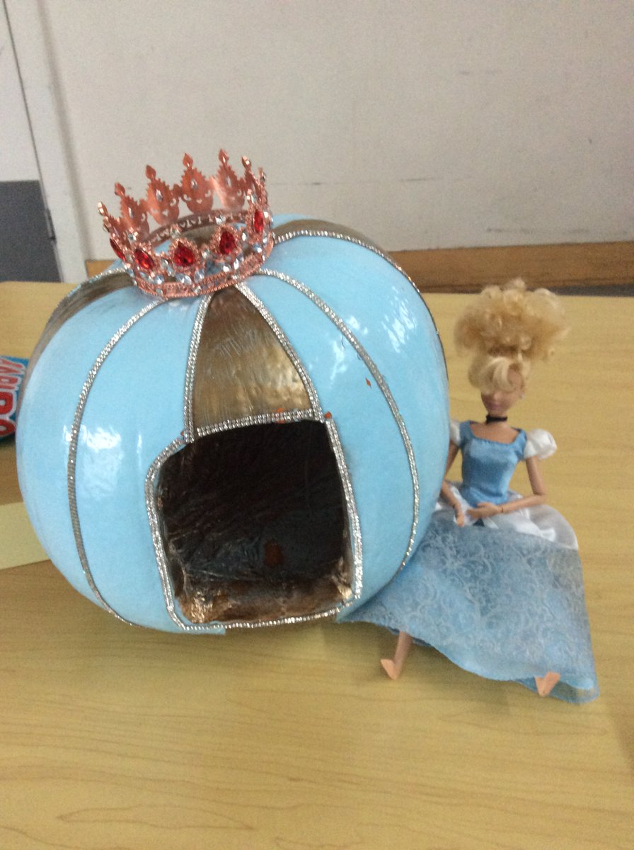 Swillington Primary School (@swillingtonps) on Twitter photo Wow! What an amazing pumpkin design from our Year 1 pupil. <a href="/GarforthLions/">Garforth Lions</a>, thank you for the prizes! Wow! What an amazing pumpkin design from our Year 1 pupil. <a href="/GarforthLions/">Garforth Lions</a>, thank you for the prizes!