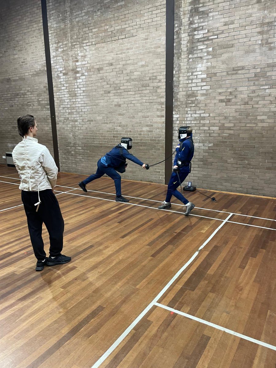 Alistair Neil tweet media