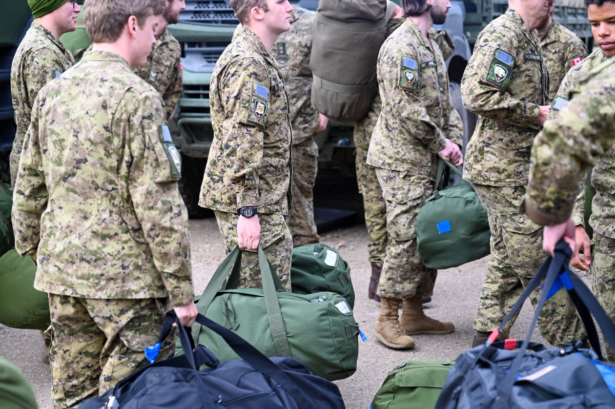 3CdnDiv3DivCA's tweet photo. Plus tôt cette semaine, des membres du #1GBMC, du #38GBC, du #39GBC et du #41GBC ont été déployés en soutien à la brigade dirigée par le Canada en Lettonie dans le cadre de la montée en puissance du bataillon d'infanterie légère. https://t.co/ENMuNMIe0F