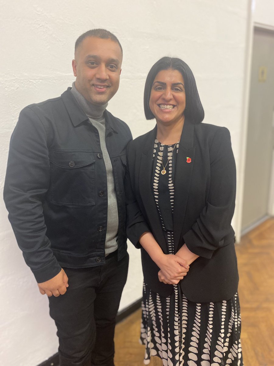 Darnish Amraz MBE (@amrazdarnish) on Twitter photo Great catch up with the RT Honourable Lord Chancellor&Secretary of State for Justice,MP <a href="/ShabanaMahmood/">Shabana Mahmood MP</a> during her advise surgery <a href="/NasebyYouth/">Naseby Youth Centre -Birmingham Youth Service</a> about issues impacting youth people&the legal system. Great catch up with the RT Honourable Lord Chancellor&Secretary of State for Justice,MP <a href="/ShabanaMahmood/">Shabana Mahmood MP</a> during her advise surgery <a href="/NasebyYouth/">Naseby Youth Centre -Birmingham Youth Service</a> about issues impacting youth people&the legal system.