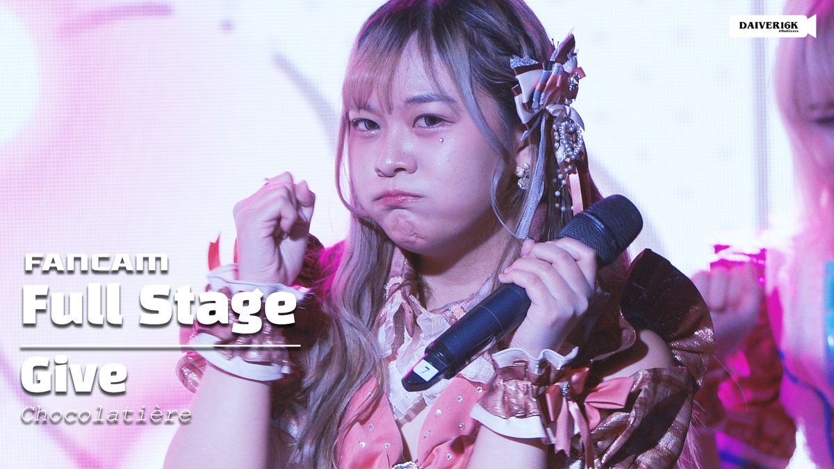 Daiver16k1's tweet photo. 241013 [Fancam] Give Chocolatière - Full Stage @ ICHIBAN IDOL! VOL.1 l Banpuen Live House

🎧[4K] >> https://t.co/LxytzmVAxz

#GiveCMJ #Glomgive #CMJ 
#GiveChocolatiere #givechocola 
#Daiver16k #Daiver16kMultivers
//Outsource https://t.co/LLbj2TJeTL