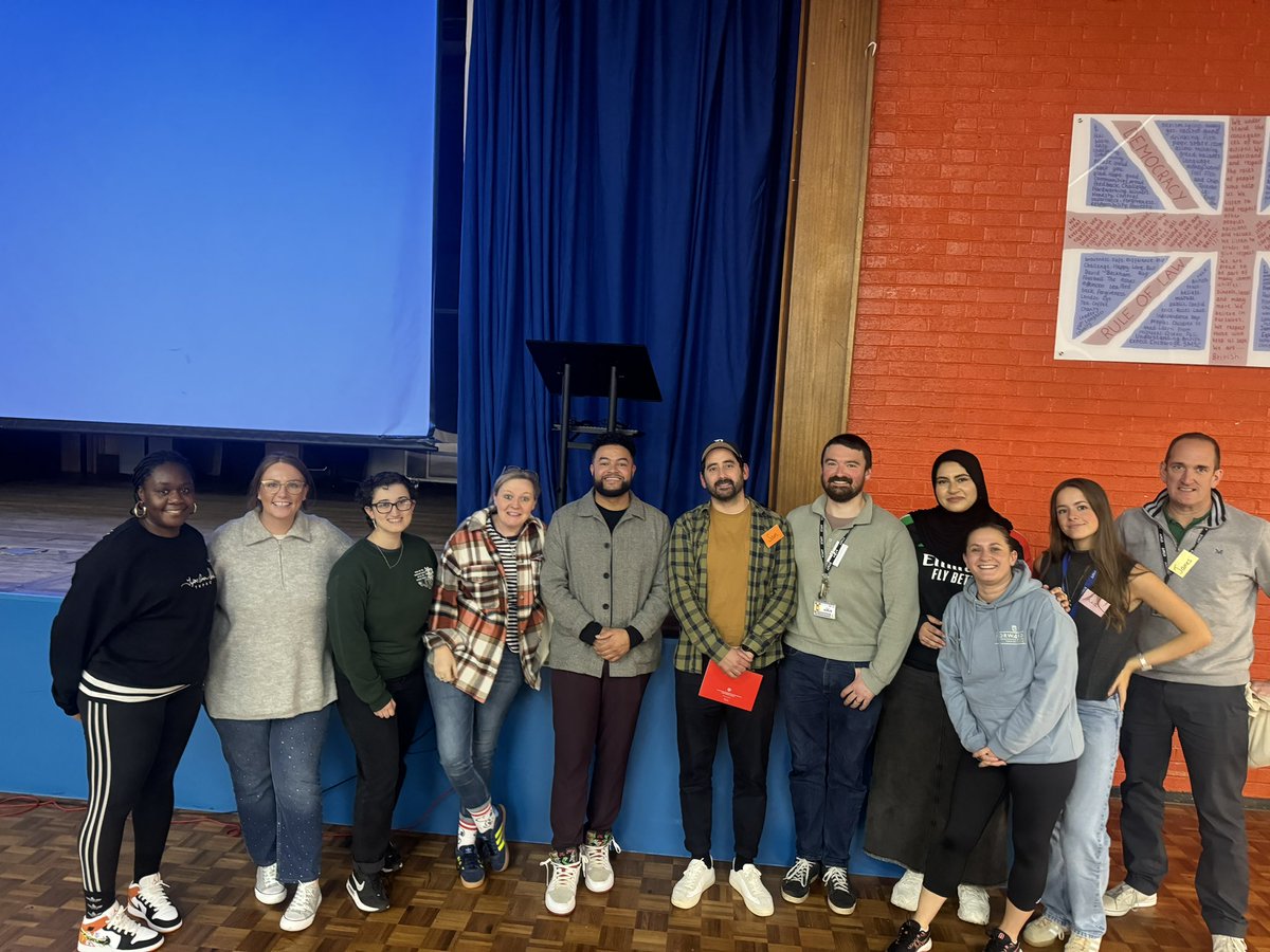 EngDeptAMA's tweet photo. What a way to end the half term! Our last Key Note Speaker @MrCaseyBailey left a hall full of educators feeling inspired, honoured and in utter awe of his dedication to better the lives of young people! 

Team English are raring to teach Casey’s poetry to Y7s next term! 📝 https://t.co/cE44CguVez