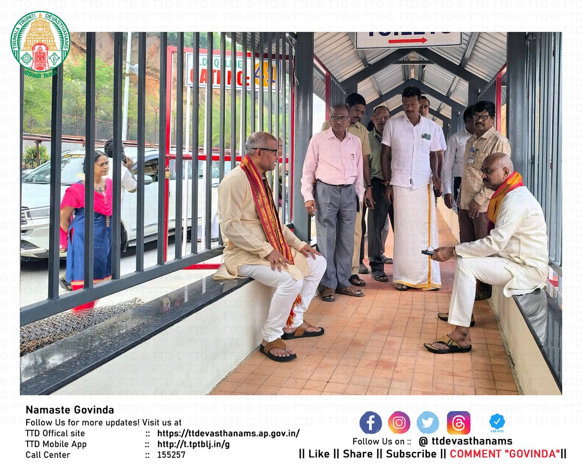 TTDevasthanams's tweet photo. EO Sri J. Syamala Rao inspected ongoing works in Tirumala, including PAC5 and queue lines at Sila Toranam. He also checked facilities at Vakulamata Kitchen and the Outer Ring Road.
#Tirumala #Inspection #OngoingWorks #PAC5 #SilaToranam #PublicFacilities https://t.co/cznH90iBpB
