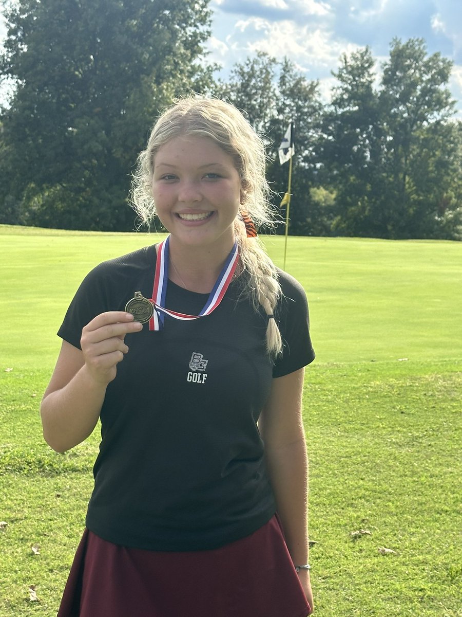 BC Lady Tiger Golf tweet media