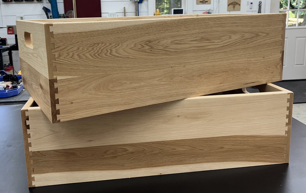 GreenDuckCustom's tweet image. My wife remarked: "Someone wants you to build them a box?"  I said, in response: "Well, it's technically a bin and the client wants a rustic natural classy hardwood look."  After no response from her, I remarked, "Fine.  It is a box....without a top."

And, from here, "The Bin"…