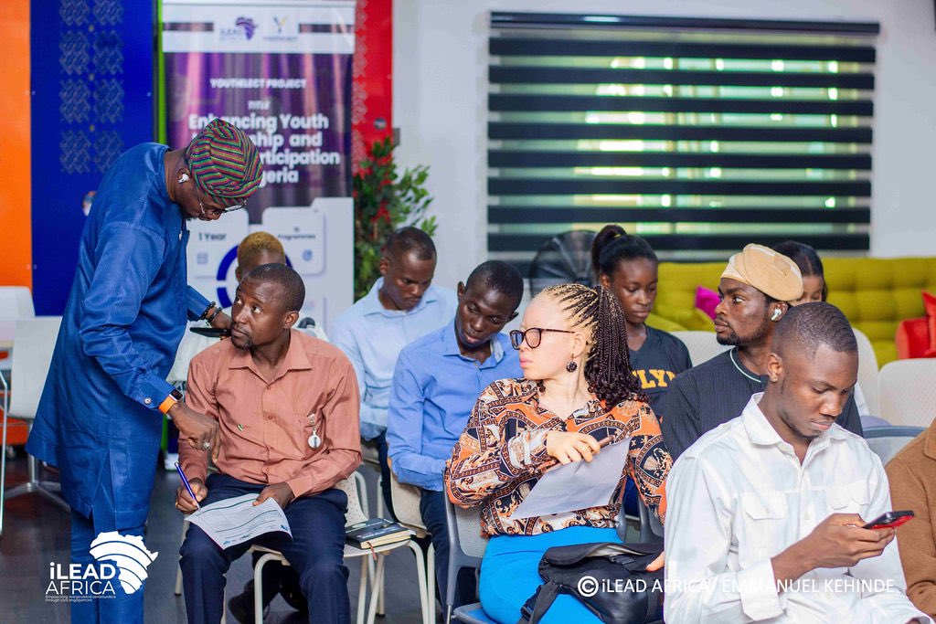 ilead4africa's tweet photo. Yesterday, We concluded the #YDDD under the #YouthElectProject, supported by @LEAPAfrica & @ng_youthfund. The hybrid event fostered discussions on leveraging digital tools for civic engagement & shape Nigeriaโs democratic future.
#iLeadAfrica #YouthElectNg #DigitalDemocracy https://t.co/lWuTR0jdLk