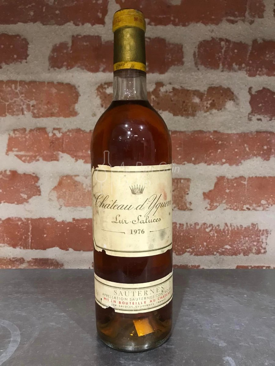 auboncoinduvin's tweet image. 🔵⚪️🔴 Pépite du jour

🔥 Château d’Yquem 1976 - Barsac 

(Publié par un membre de la communauté)
📩 MP pour rejoindre le groupe 

#Châteaud’Yquem #sauternes #barsac