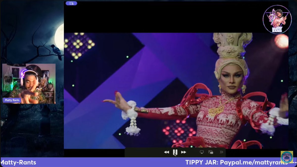 Emroyka's tweet photo. Shoutout to the▶Playback Crew! 🍑@themattyrants has a 🔮Ball with 🌶️#DragRaceTH, loves the ⚖️judges' 💬banter, and gets his 🎉#RantPack ✅voting on their 🌠favorite 👗looks❣️
(🕰video is timestamped🕰) #DragRace
https://t.co/qxPpWG7Nia https://t.co/1oF4t8TyEC