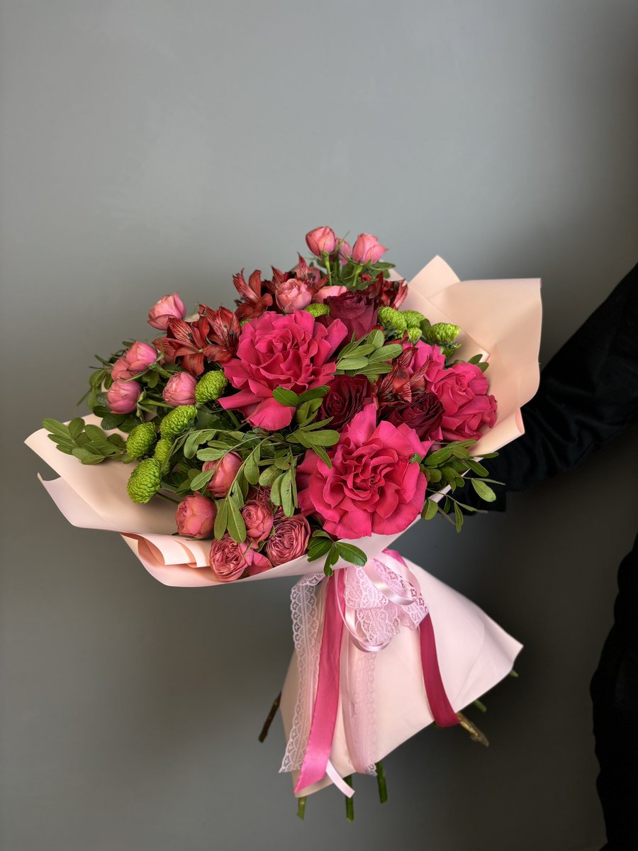 clockwork10doc's tweet photo. Девацки я уже как две неделю пытаюсь учиться флористике 🥹🥹 https://t.co/n9zsyIqBY7