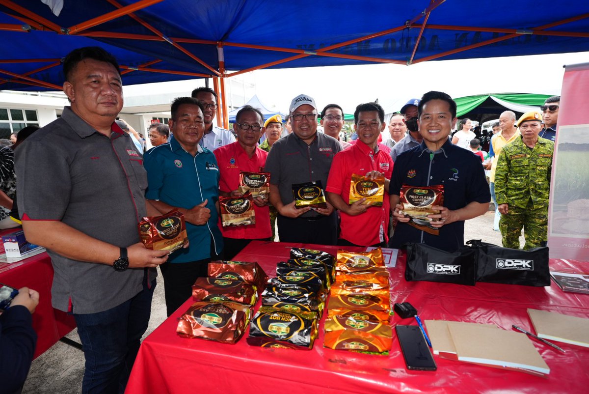 LPP_MALAYSIA's tweet photo. 𝐏𝐑𝐎𝐆𝐑𝐀𝐌 𝐏𝐄𝐌𝐈𝐌𝐏𝐈𝐍 𝐁𝐄𝐑𝐒𝐀𝐌𝐀 𝐏𝐄𝐒𝐀𝐖𝐀𝐇 𝐃𝐀𝐍 𝐏𝐄𝐍𝐘𝐀𝐌𝐏𝐀𝐈𝐀𝐍 𝐈𝐍𝐒𝐄𝐍𝐓𝐈𝐅 𝐏𝐀𝐃𝐈 ����𝐄𝐑𝐈𝐍𝐆𝐊𝐀𝐓 𝐙𝐎𝐍 𝐏𝐄𝐃𝐀𝐋𝐀𝐌𝐀𝐍 𝐒𝐀𝐁𝐀𝐇

Klik Pautan 👇🏻
https://t.co/dvFXcYiuSK https://t.co/2jXccaLI0U