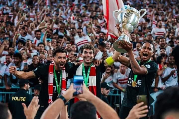iTalianZamlkawy's tweet photo. لا عُمرَك هتفرح فرحتي ، ولا عُمري هزعل زعلك 🥱 https://t.co/hs64diUIxo