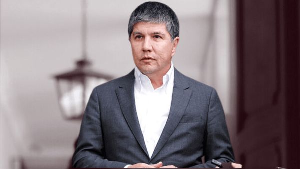 copano's tweet photo. Manuel Monsalve renunció al Partido Socialista tras denuncia de violación https://t.co/7CxDNwsdZS https://t.co/s271yUhPuj