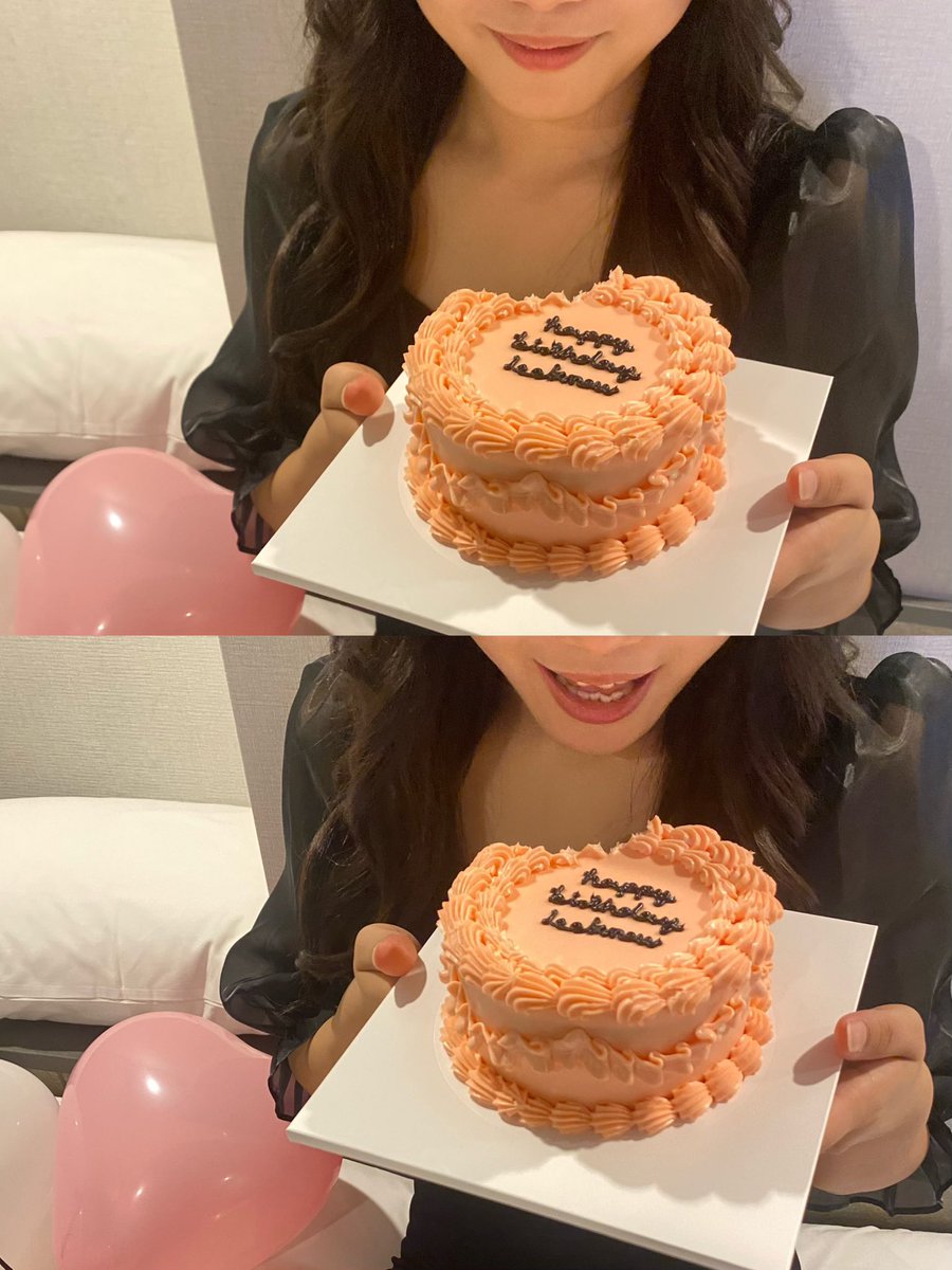 skzoir's tweet photo. Happy Leeknow Day 🐰🎀 https://t.co/RGs1tJ9zmp
