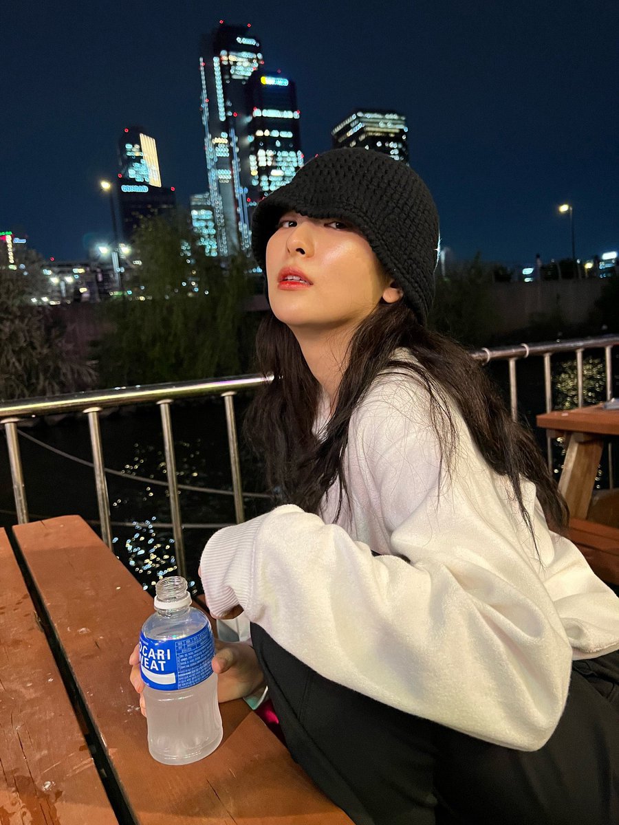 Tuve la fortuna de ser parte del #𝟏𝚜𝚝·𝕞inī·𝖋ɑnɱeǝ𝕥īn𝚐 donde voy a conocer el amor y tendré la oportunidad de conocerlos esperando tener la atención del hermoso #𝕐annie en este #𝖑o𝕧e𝕝𝒚𖥔̫۫𝚍a𝕥e.

𝐂y𝚋ər𝕡ün𝚔 ★ ࣪˖  #𝕝ucifer !