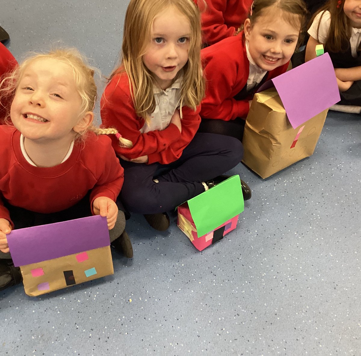 ArchibaldFirst's tweet photo. Reception designed and made their own houses. We evaluated our models thinking about what we would add or change. We thought about where we live and created our own little Gosforth. #AFSGeography #AFSDT https://t.co/dwtnnqcWRw