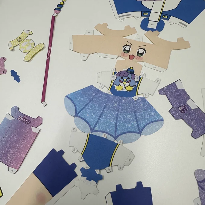 裏番組!?「ぷにるを作ろう」前回までのあらすじ「コロコロイチバン」の付録のペーパークラフトを組み立てる宣伝スタッフの前に現れたのは…絶対観てくれよな!#ぷにかわ 
