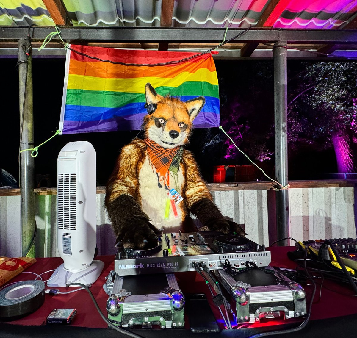 Ryf (@ryf_fox) on Twitter photo Ready for some beats from DJ Foxy? ๐ง๐ฆ
๐ธ <a href="/RyuuxReini/">Ryลซnarios ๐ Awoo, EF</a>
#FursuitFriday Ready for some beats from DJ Foxy? ๐ง๐ฆ
๐ธ <a href="/RyuuxReini/">Ryลซnarios ๐ Awoo, EF</a>
#FursuitFriday